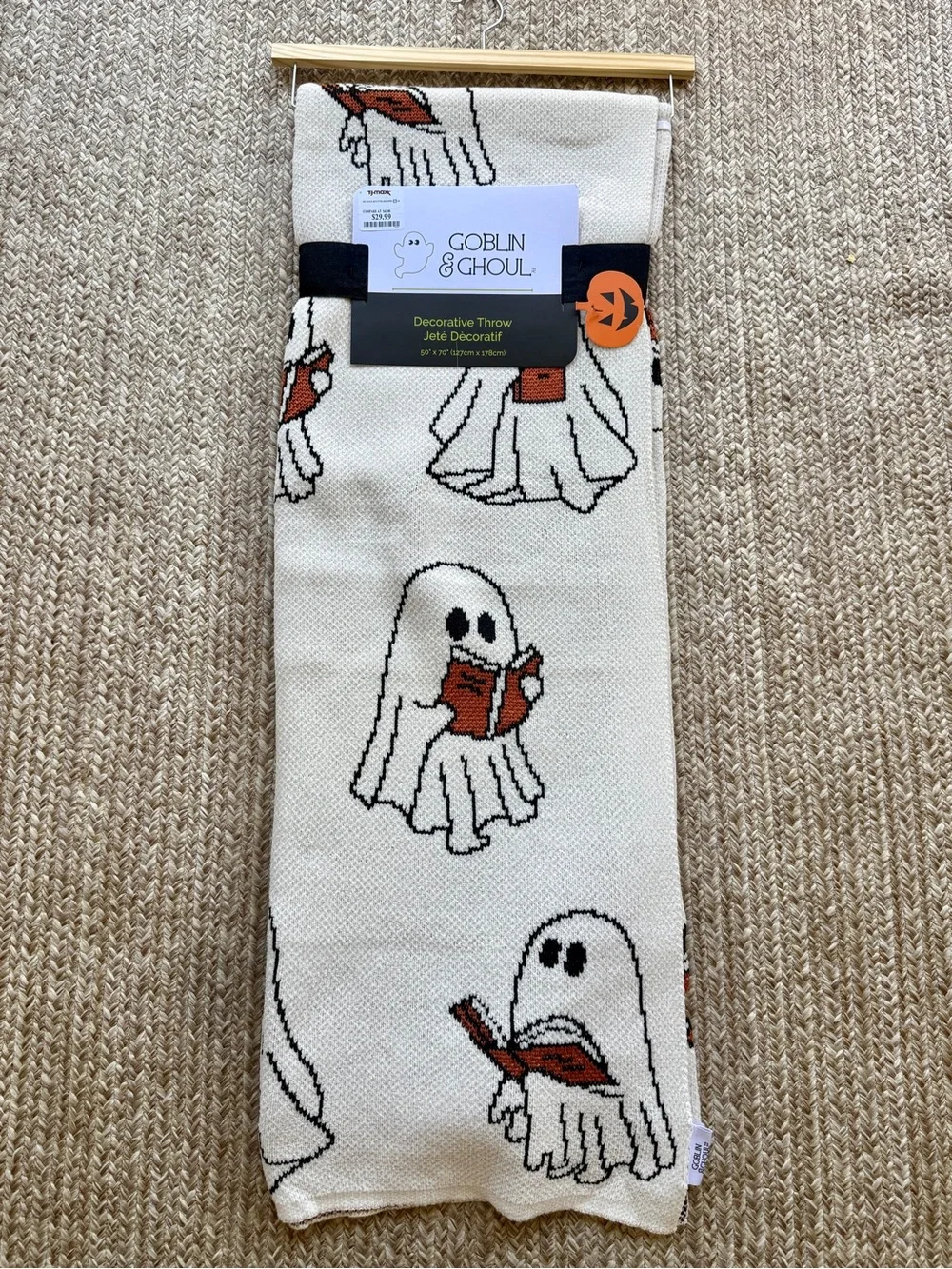 NWT Viral Goblin & Ghoul Homegoods TJMaxx Ghost Reading Throw Blanket
